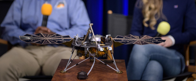 Ingenuity-and-the-Challenges-of-Flying-A-Helicopter-on-Mars